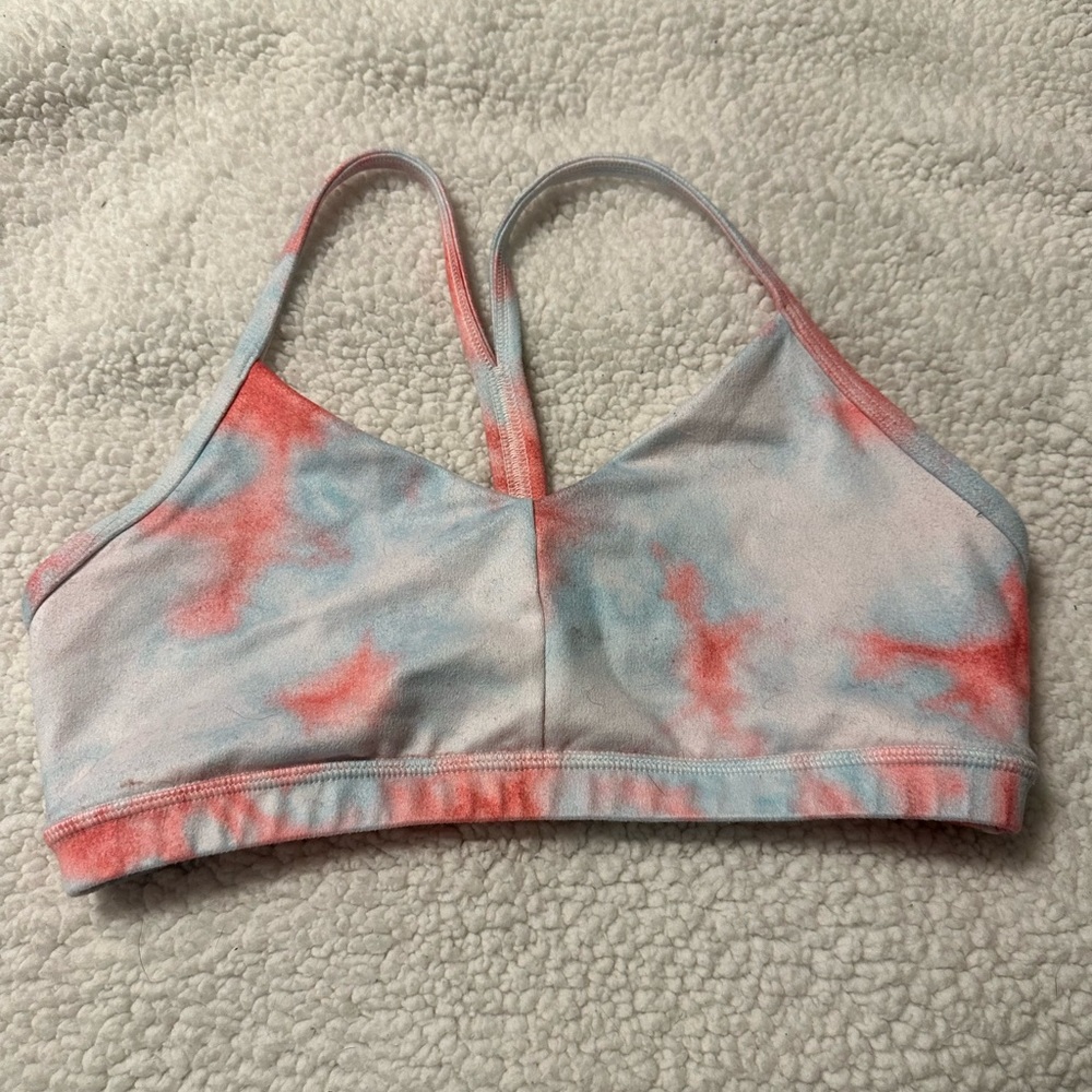 Fleo - Red/White/Faint light blue- Size L